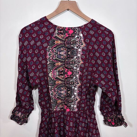 Umgee Wine Multiprint Surplice Long Sleeve Tiered Short Dress NEW Size Small - Picture 7 of 14